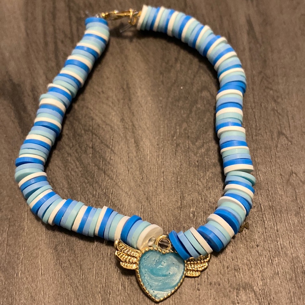 Blue hearts ๐ clay beaded bracelet ! - Picture 1 of 3